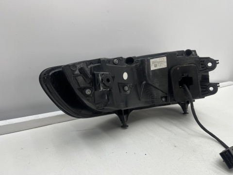 Lampa Porsche Macan I 95b LIFT 18r.- PRAWA tylna w błotnik ORYGINALNA prawy tył Europa 95b945092l