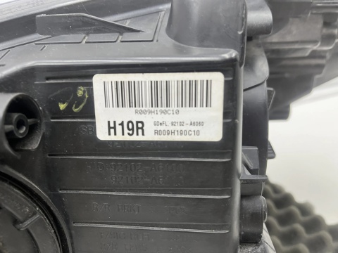 Lampa reflektor Hyundai i30 II GD 11-17r. PRAWA przednia H7 soczewka Europa prawy przód 92102-a6060