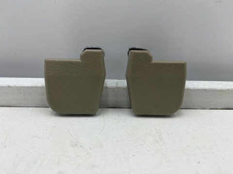 Półka bagażnika Nissan Patrol Y61 GU GR 02-04r. mocowania rolety bagażnika zaczepy Komplet