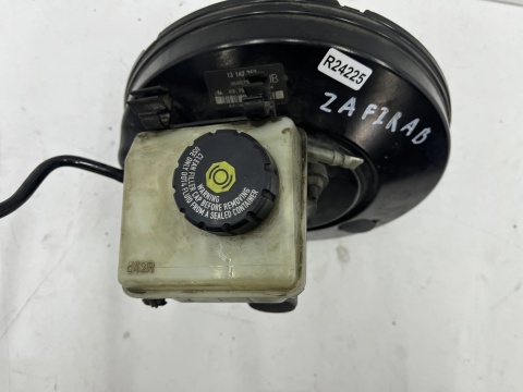 Pompa hamulcowa Opel Zafira B 05-14r. 1.9 CDTI serwo wspomaganie hamulca 13142362