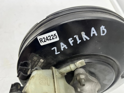 Pompa hamulcowa Opel Zafira B 05-14r. 1.9 CDTI serwo wspomaganie hamulca 13142362