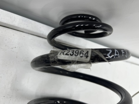 Sprężyna tylna Opel Zafira B 04-15r. sprężyny tylne komplet