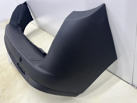 Zderzak tylny Fiat Doblo 2 II Combo D FSE M 10-22r. tył 4XPDC nowy oryginalny 735473499