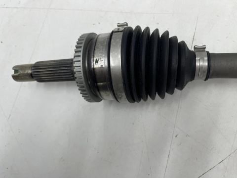 Półoś Hyundai i20 II 14-20r. 1.2 MPI benzyna PRAWA przednia napędowa długa