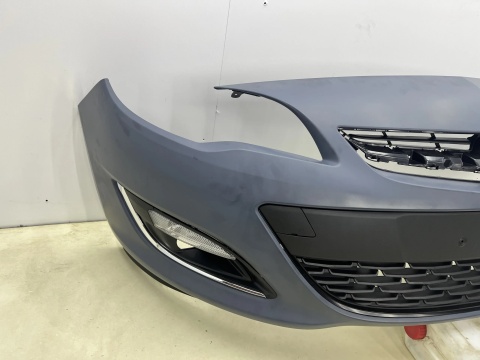 Zderzak przedni Opel Astra J 12-15r. Lift przód nowy oryginalny 13368660