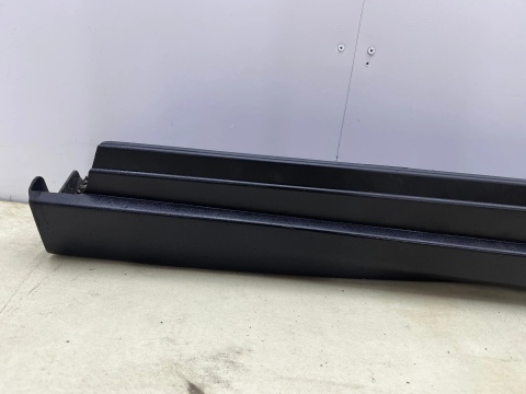 Nakładka progu Ford C-max 10-19r. prawa listwa progowa zewnętrzna am51-r10154-a