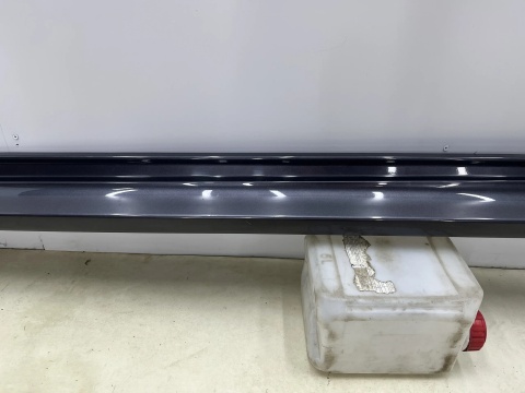 Nakładka progu Toyota Yaris IV 4 XP210 Mazda 2 Hybrid 20r.- lewa listwa progowa zewnętrzna 75852-0d100