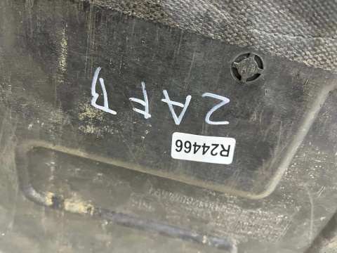 Osłona pod silnik Opel Zafira B 05-14r. płyta dolna podwozia pod silnik 13114644