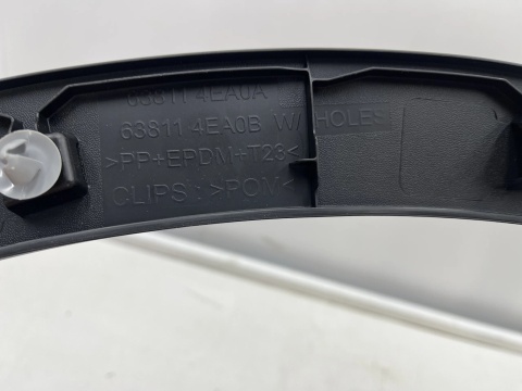 Listwa Nissan Qashqai II 2 J11 13-21r. lewy przedni rant nadkola błotnika 63811-4ea0b