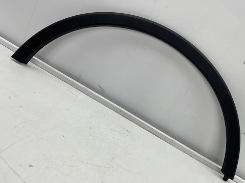 Listwa Opel Mokka A 1 12-16r. prawy przedni rant nadkola błotnika nakładka prawy przód nowy orginalny 95275449