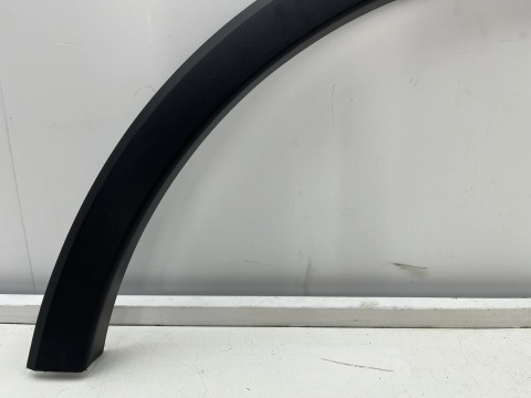 Listwa Opel Mokka A 1 12-16r. prawy przedni rant nadkola błotnika nakładka prawy przód nowy orginalny 95275449