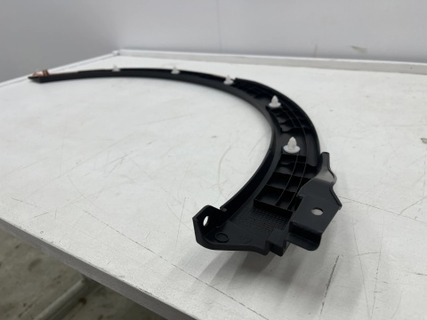 Listwa Suzuki SX4 S-Cross 13-21r. lewy tylni rant nadkola błotnika nowe orginalne 77260-61m00-5pk