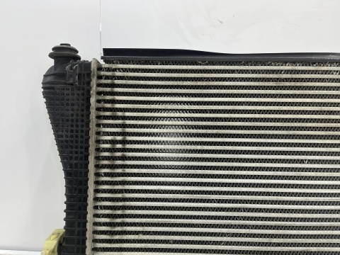 Chłodnica intercoolera Arteon Golf Passat B8 T-Roc Karoq 1 I Octavia Super B 3 III 13r.- intercooler oryginał 5Q0145803R