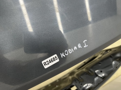 Klapa bagażnika Skoda Kodiaq 1 I 16-24r. tylna 565827159