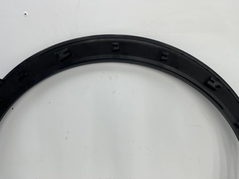 Listwa Peugeot 2008 II 19r.- PRAWY przedni rant nadkola błotnika nakładka struktura prawy przód 9825736680