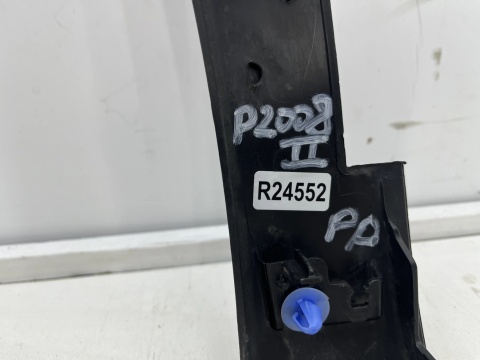 Listwa Peugeot 2008 II 19r.- PRAWY przedni rant nadkola błotnika nakładka struktura prawy przód 9825736680
