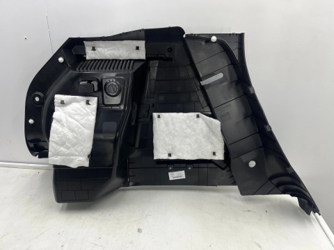 Tapicerka Suzuki Sx4 S-Cross 21r.- PRAWY boczek bagażnika prawy tył nowy orginalny 76270-63t00-5pk