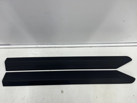 Listwa Suzuki Ignis 3 III 16r.- 5Drzwi KOMPLET listew na drzwi dodatkowe ochronne
