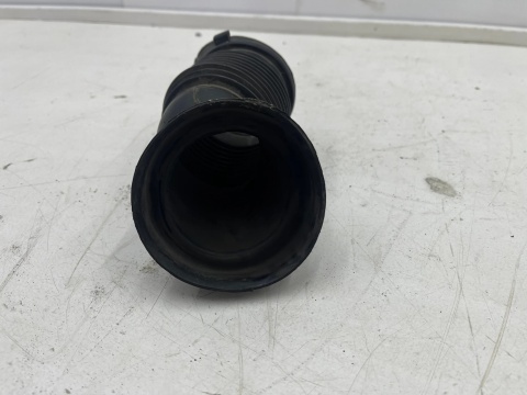 Rura Opel Zafira B 05-14r. 1.9 CDTI dolot przewód powietrza 55354056