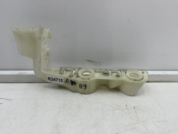 Ślizg Audi A4 B9 8w 15-24r. prawe przednie mocowanie uchwyt zderzaka 8w0807284