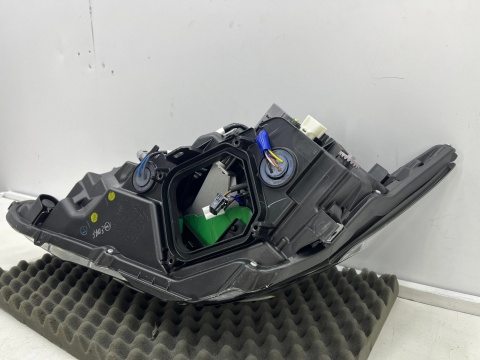 Lampa reflektor Lexus CT 10-17r. NOWA prawa przednia LED oryginalna prawy przód 81145-76061