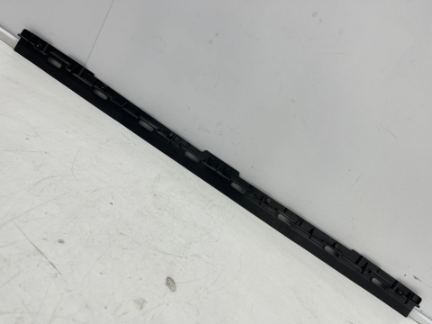 Listwa zderzaka Mercedes GLC X253 W253 C253 Coupe 15-19r. przednia dokladka elastyczna hokej spoiler listewka a2538850003