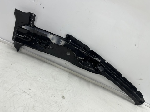 Poszycie Suzuki Vitara I 88-97r. 3Drzwi NOWY prawy tylny słupek bagażnika mocowania klapy drzwi wzmocnienie ćwiartka 64310-61a01