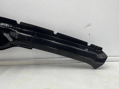 Poszycie Suzuki Vitara I 88-97r. 3Drzwi NOWY prawy tylny słupek bagażnika mocowania klapy drzwi wzmocnienie ćwiartka 64310-61a01