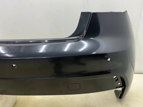 Zderzak tylny Audi A1 II 2 GB 18r.- tył 4XPDC 82A807511