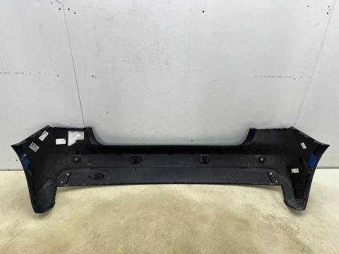 Zderzak tylny Audi A1 II 2 GB 18r.- tył 4XPDC 82A807511