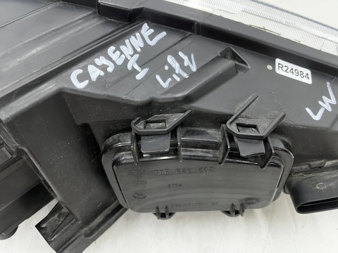 Lampa reflektor Porsche Cayenne 7L 9P Lift 07-10r. lewa przednia XENON EU KSENON oryginalna EUROPA lewy przód 7l5941031k