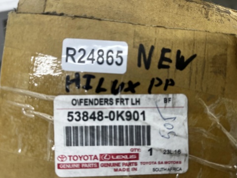 Listwa Toyota Hilux 7 VII 05-08r. NOWA prawa przednia nakładka błotnika rant nadkola 53848-0k901