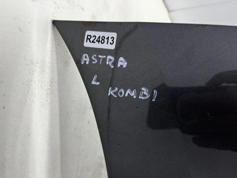 Zderzak tylny Opel Astra L Kombi 3 III 22r. tył PDC 9841484680