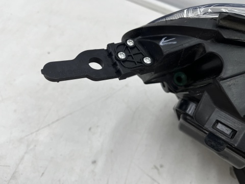 Lampa reflektor Citroen Jumpy SpaceTourer Scudo Ulysse Vivaro C Zafira Life 16-23r. lewa przednia Europa H1 H7 oryginał