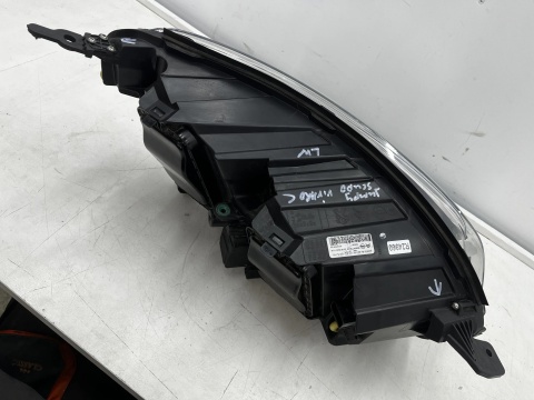 Lampa reflektor Citroen Jumpy SpaceTourer Scudo Ulysse Vivaro C Zafira Life 16-23r. lewa przednia Europa H1 H7 oryginał
