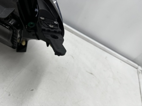 Lampa reflektor Citroen Jumpy SpaceTourer Scudo Ulysse Vivaro C Zafira Life 16-23r. prawa przednia Europa H1 H7 oryginał