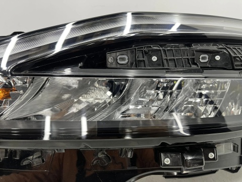 Lampa reflektor Nissan Qashqai III J12 21-24r lewa przednia Europa LED 4+5 9pin oryginał hcr01102a00 100-8d02g
