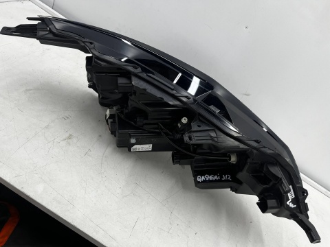 Lampa reflektor Nissan Qashqai III J12 21-24r lewa przednia Europa LED 4+5 9pin oryginał hcr01102a00 100-8d02g