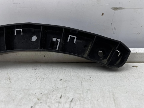 Ślizg Citroen C4 3 III 20r.- prawe przednie mocowanie uchwyt zderzaka 9830712980