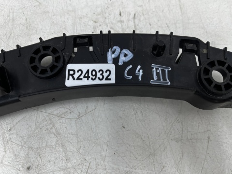 Ślizg Citroen C4 3 III 20r.- prawe przednie mocowanie uchwyt zderzaka 9830712980