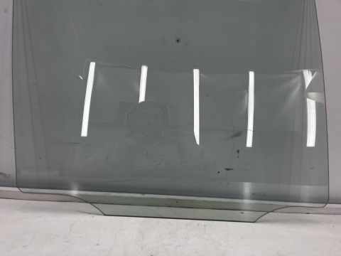 Szyba boczna Toyota Land Cruiser J120 02-09r. NOWA prawa tylna szyba z drzwi oryginalna prawy tył 68113-60211