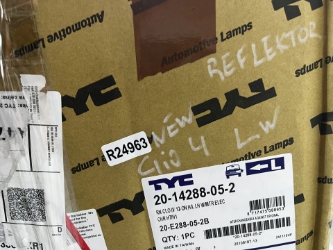Lampa reflektor Renault Clio 4 IV 12-16r. NOWA lewa przednia Europa H1 H7 oryginał nieuszkodzona lewy przód TYC 20-14288-05-2