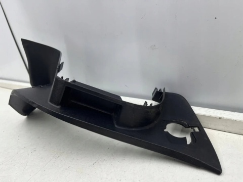 Listwa BMW F22 F23 F87 13-21r. prawa tylna nakładka maskownica lampy