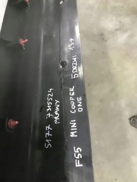 Nakładka progu Mini One Cooper III F55 5Drzwi 13-24r. prawa listwa prawy próg zewnętrzny nakładka 7315524
