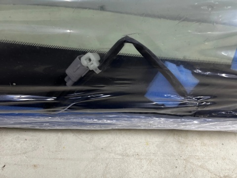 Szyba przednia Toyota RAV4 III 05-12r. NOWA oryginalna czołowa grzana zwykła bez otworów 56101-42102