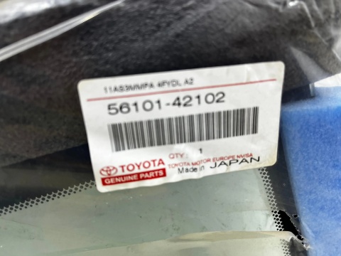 Szyba przednia Toyota RAV4 III 05-12r. NOWA oryginalna czołowa grzana zwykła bez otworów 56101-42102