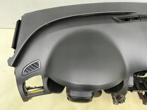 Deska rozdzielcza Opel Insignia A 08-13r. konsola poduszki powietrzne pasy