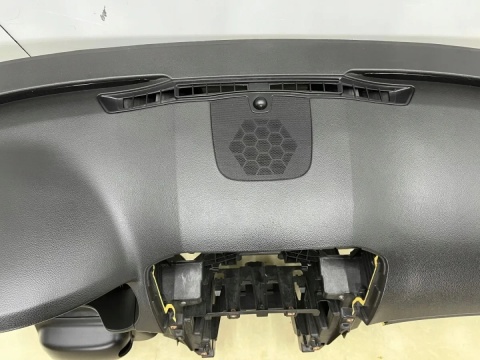 Deska rozdzielcza Opel Insignia A 08-13r. konsola poduszki powietrzne pasy