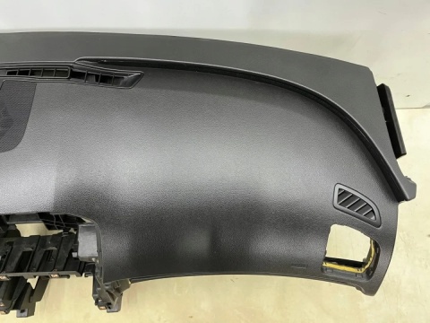 Deska rozdzielcza Opel Insignia A 08-13r. konsola poduszki powietrzne pasy