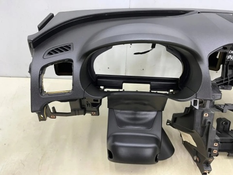 Deska rozdzielcza Opel Insignia A 08-13r. konsola poduszki powietrzne pasy